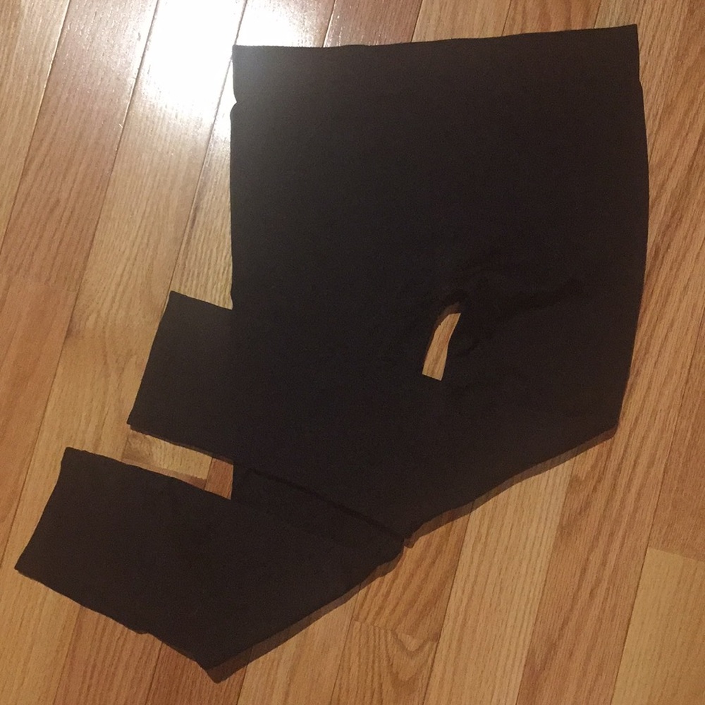 Piper & Blue black leggings